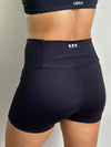 SHORTS EMANA PRETO