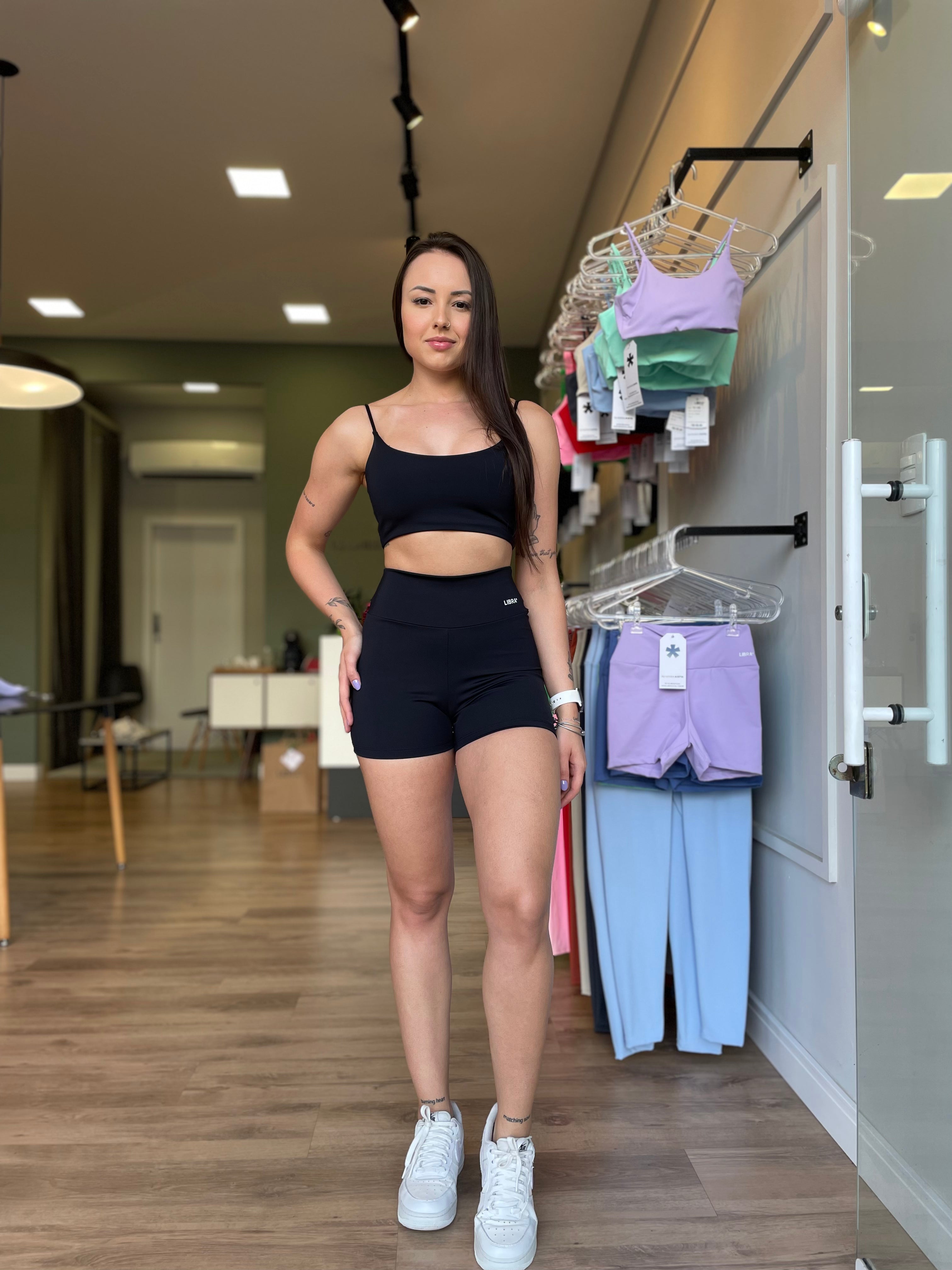 SHORTS MOVE PRO PRETO