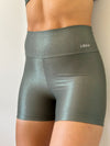 SHORTS CHARM VERDE FLORESTA