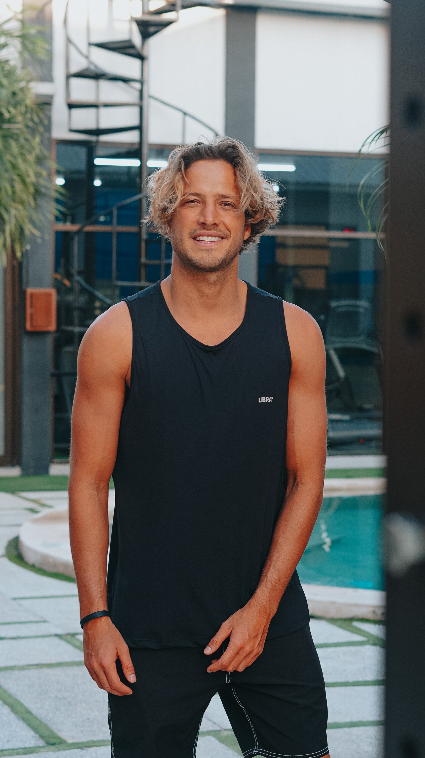 REGATA MASCULINA LOGO ICE FIT CO2 PRETA