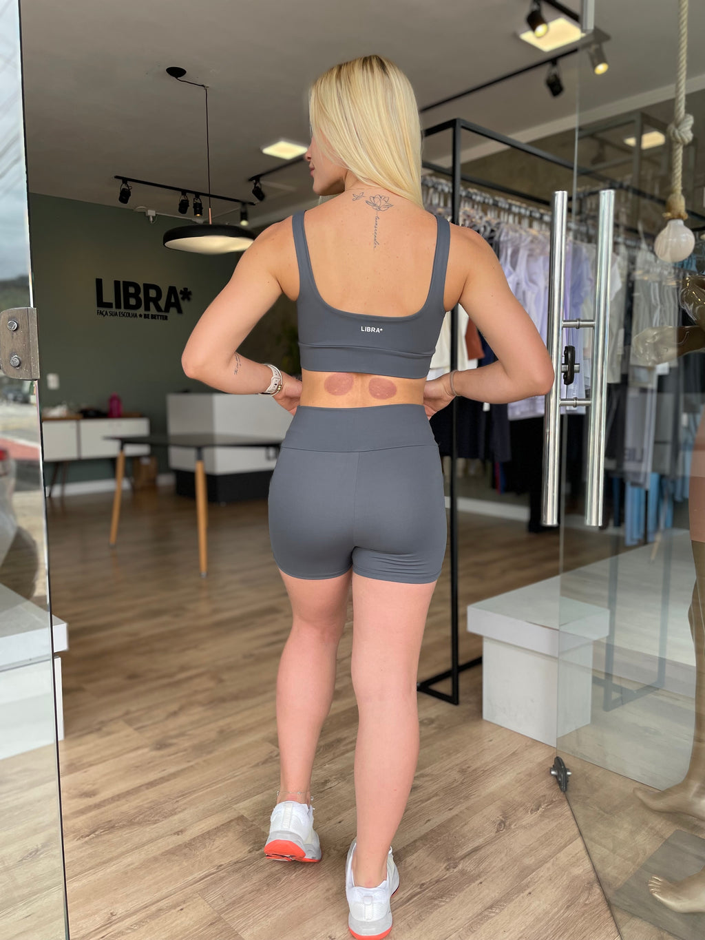 SHORTS HYPER COM BOLSOS