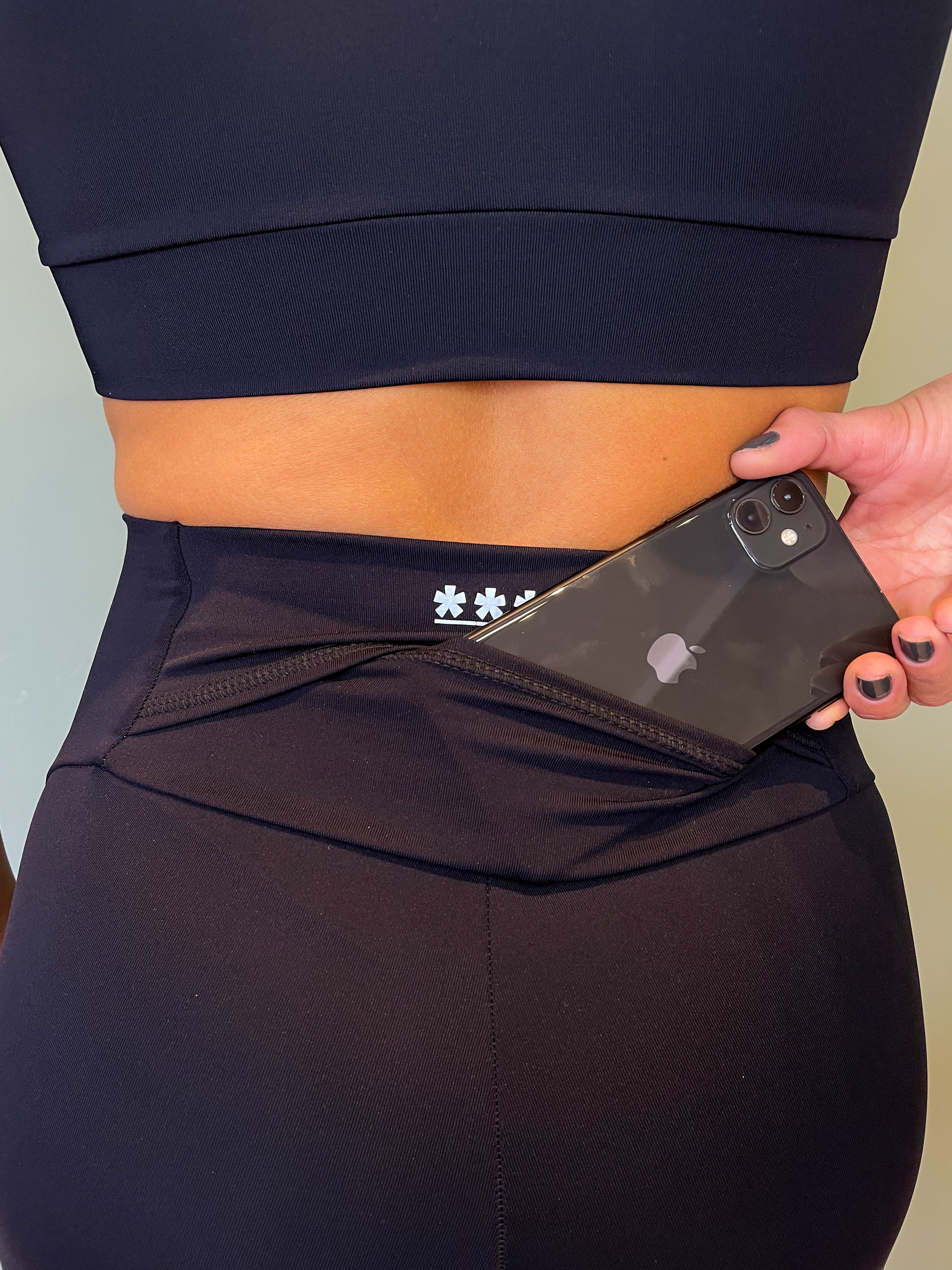 SHORTS EMANA PRETO