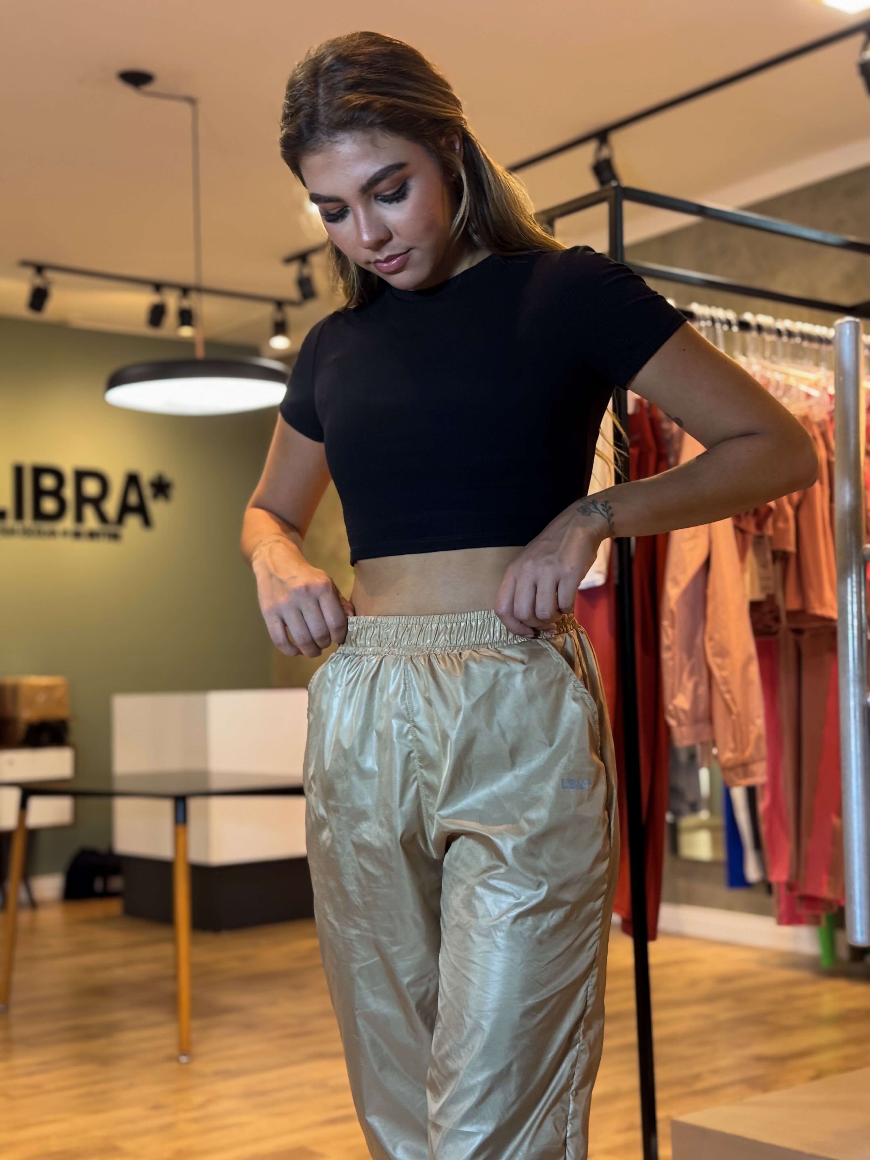 CALÇA JOGGER REFLECT NEW DOURADA
