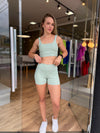 SHORTS HYPER CHÁ-VERDE