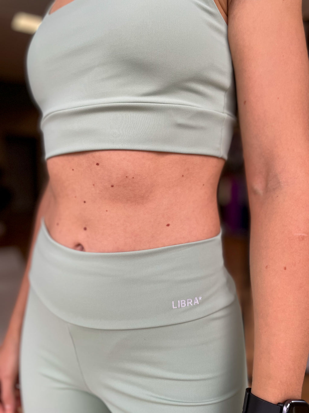 SHORTS HYPER CHÁ-VERDE