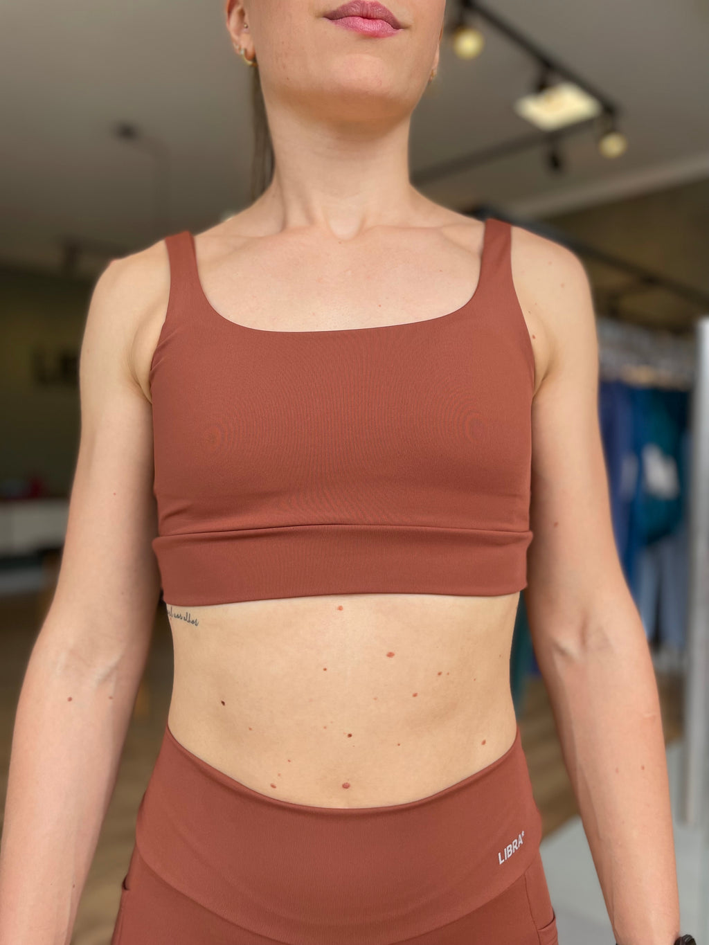 TOP COMFORT HYPER PRETO