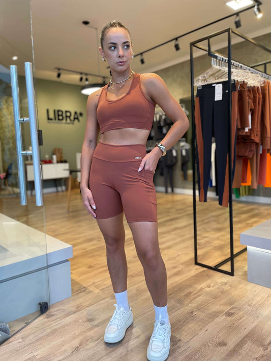 BERMUDA HYPER COM BOLSOS CACAU